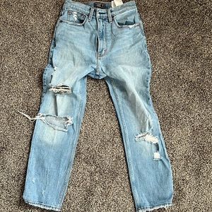 Abercrombie Ultra High Rise Mom Jeans